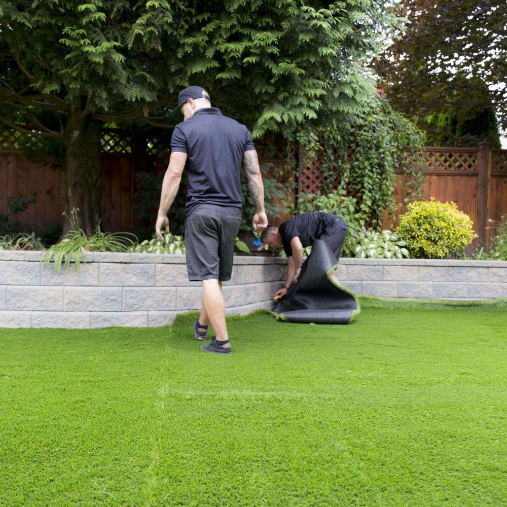 residential artifical turf installation