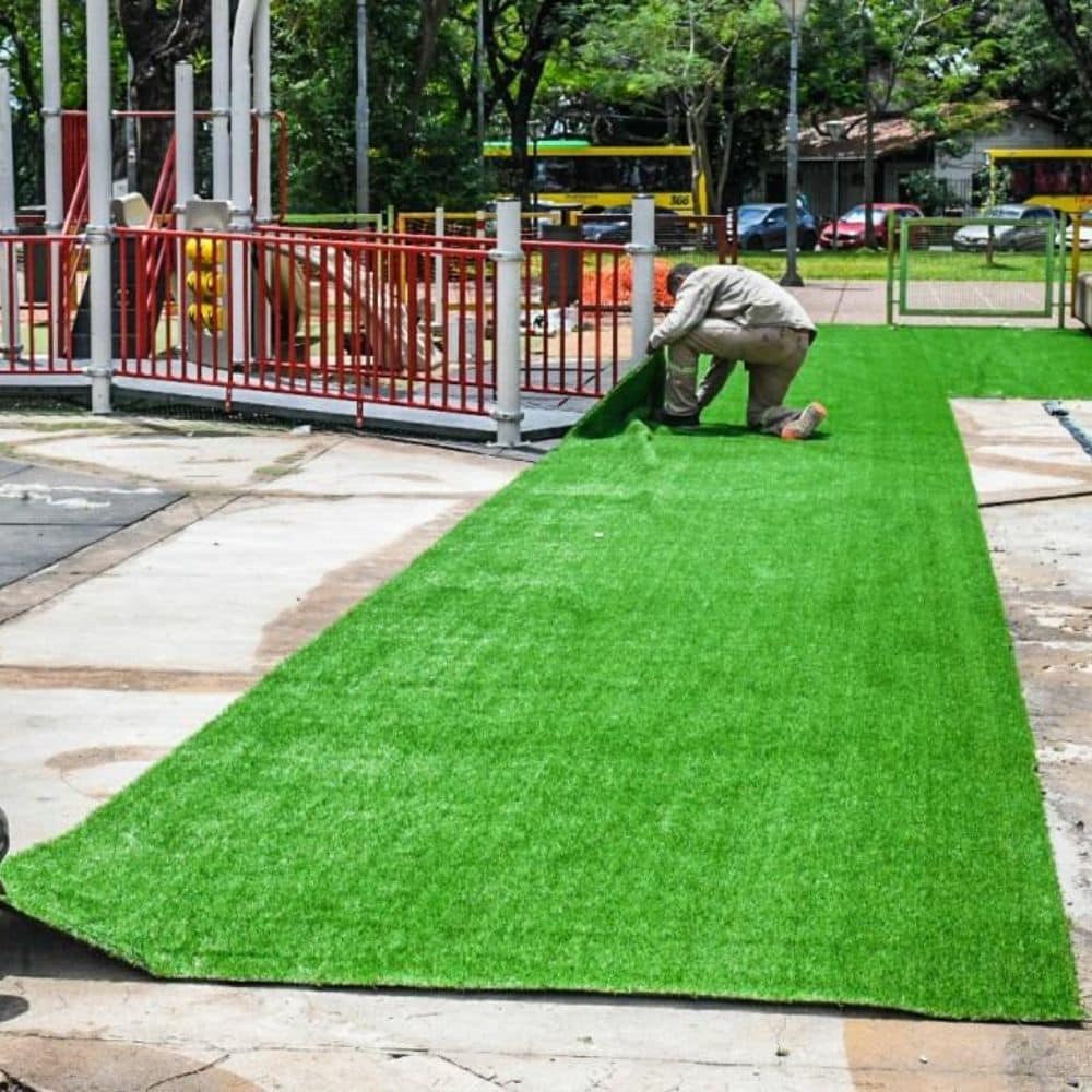 sports and playgraound turf installation